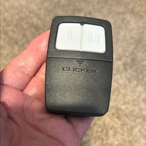 klik1 remote control by Clicker.